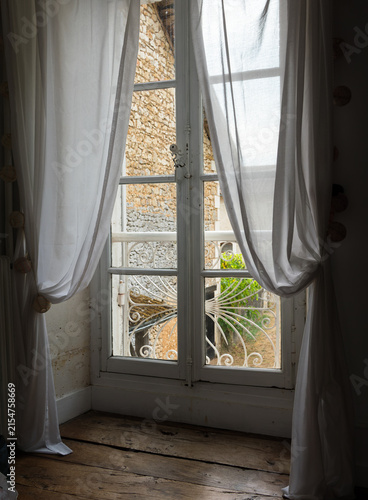 fenêtre ancienne