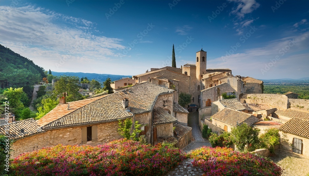 Obraz premium art beautiful old town of provence