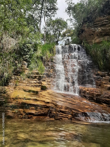 Uma linda cachoeira ou cascata, na cidade de São Thomé das Letras, sul do estado de Minas Gerais, Brasil.