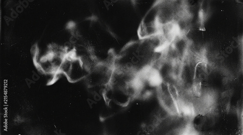 Foto Abstract white smoke clouds on black background for overlay design