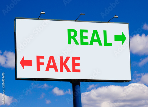 Фотография Real or fake words symbol