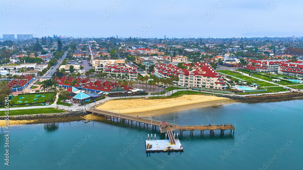 Obraz premium Aerial Coronado Park Pier and Waterfront Buildings San Diego California
