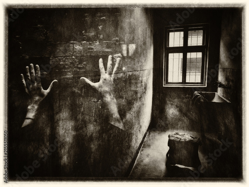 Fotografía Fragments of a Mind Trapped Between Memory and Illusion