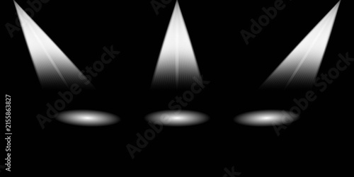 Foto Three spotlights shining brightly against a stark black background creating dram