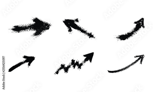 Set of handdrawn grunge arrows isolated on transparent background