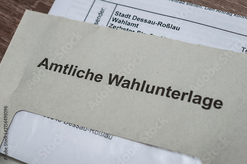 Amtliche Wahlunterlage per Post