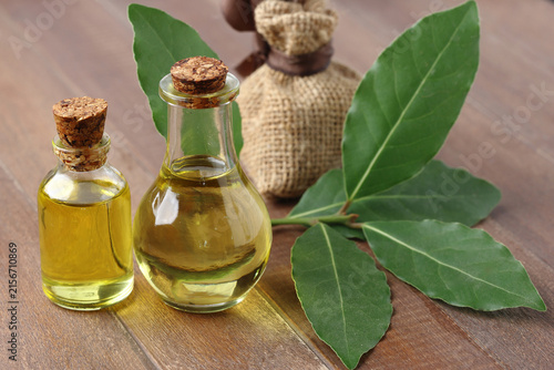 Bay Laurel Essential Oil in Glass Vials with Fresh and Dried Leaves and Hessian Pouch