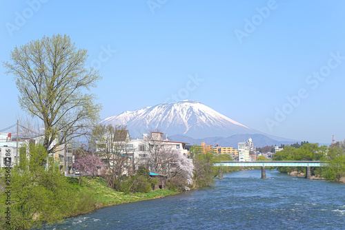 岩手山