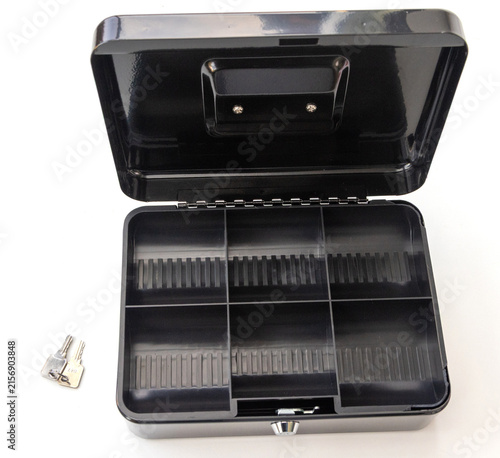 Cuadro en lienzo Open Black Metal Cash Box with Keys on White Background