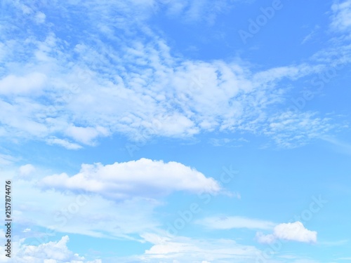 Cuadro en lienzo Blue sky with white clouds background bright sunny day nature sky skyscape outdo