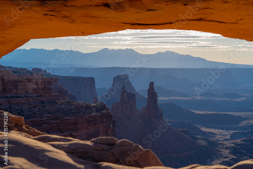 Mesa Arch, Canyonlands National Park, Utah, USA