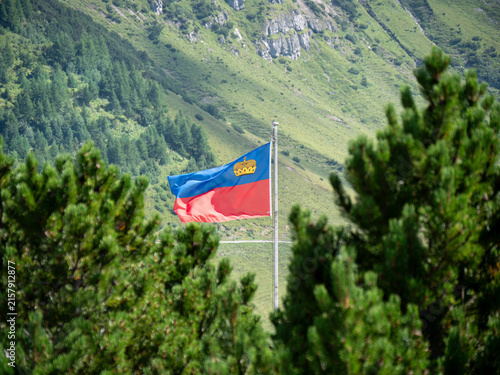 Foto Malbun, Liechtenstein: Die Nationalflagge