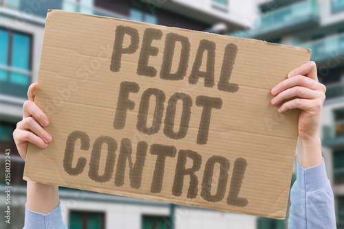 Konstfotografi "Pedal Foot Control" A metal interface for the human to command acceleration