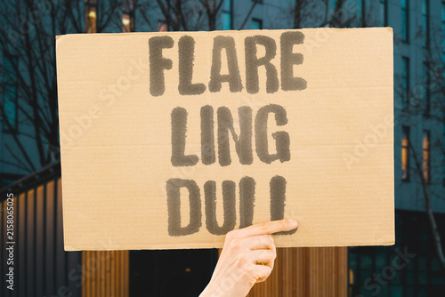 Cuadro en lienzo "Flare Ling Dull" The ache stays low but never goes away