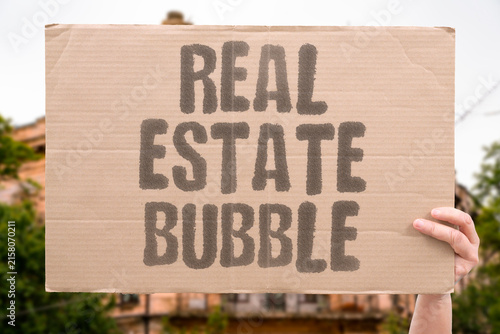 Foto "Real Estate Bubble" Property values fell forty percent