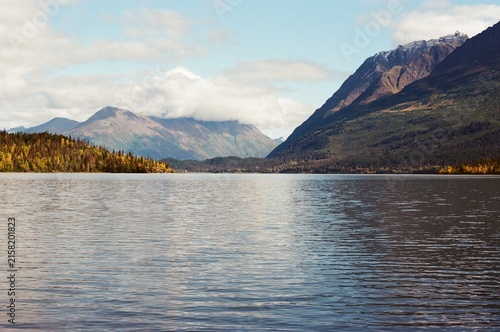 Canvas Print lake in the mountains
