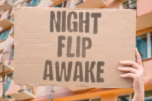 Foto "Night Flip Awake" Your night completely flips, leaving you wide awake at 3 AM local time