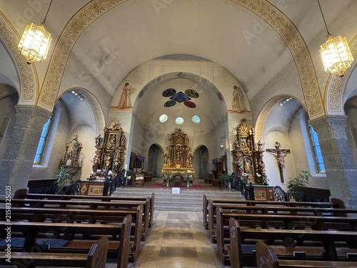 Foto Parish church of St Mauritius in Zermatt, Switzerland - Römische-katholische Pfarrkirche St