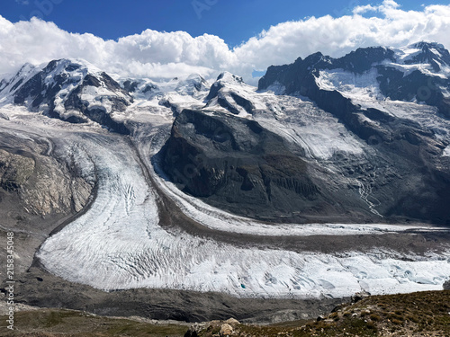 Alpine glaciers and their rapid melting as a result of global warming and climate change, Switzerland - Alpengletscher und ihr rasches Abschmelzen infolge der globalen Erwärmung und des Klimawandels