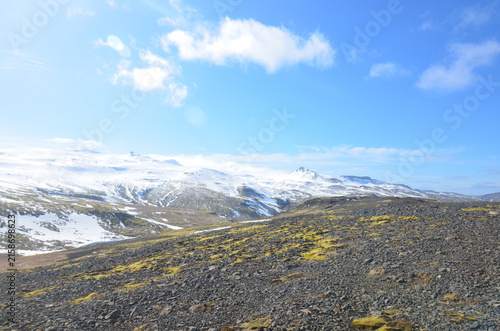 Beautiful landscape in Iceland with icey mountains