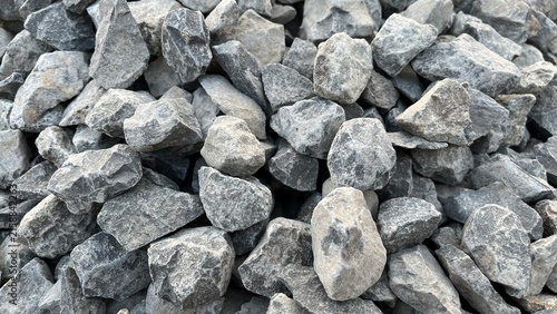 Fotografía Crushed gravel pile texture for concrete mixing construction material