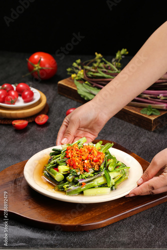 Bild auf Leinwand Fresh Organic Beetroot Shoots Wuhan Hubei Healthy Asian Vegetable Cuisine Prepar