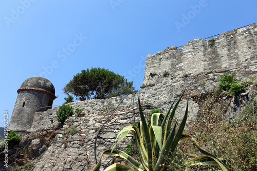 Konstfotografi Fortezza di Villafranca in Moneglia, Ligurien