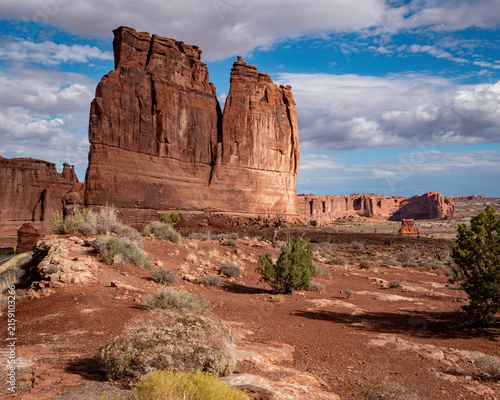 Принти на полотні Courthouse Towers Rising Above the Desert in Arches National Park