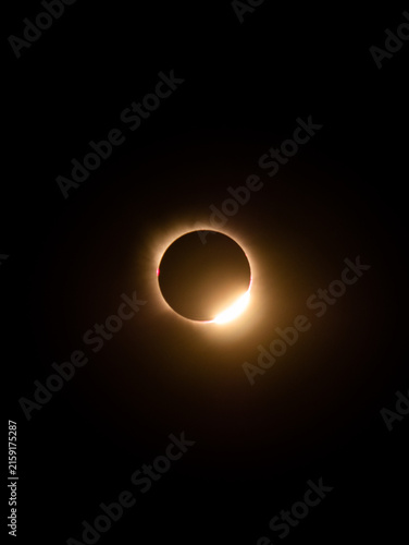 Cuadro en lienzo 2026 Total Solar Eclipse observed in Sebúlcor, Spain - End of Totality; diamond