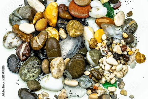 Obraz na plátně Ciottoli di mare colorati con pietrisco vulcanico