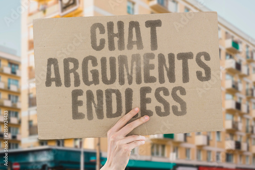 Foto "Chat Arguments Endless" Family group threads never stop fighting