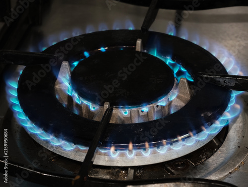 operation of a gas burner with a blue flame