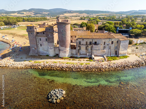 фотографія Vista aerea del castello di Santa severa vicino a Civitavecchia a Roma