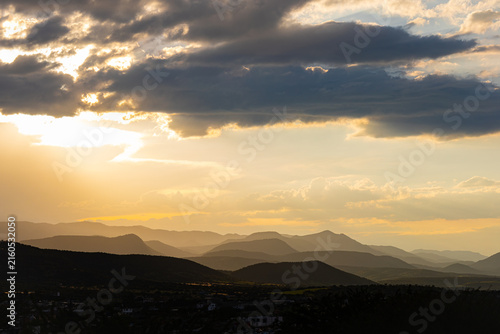 Atardecer en las montañas