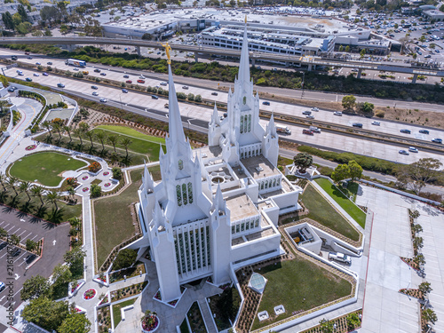 Foto Aerial view of San Diego California Mormon Temple in La Jolla, California