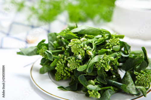Canvastavla Fresh flowering choy sum green vegetable