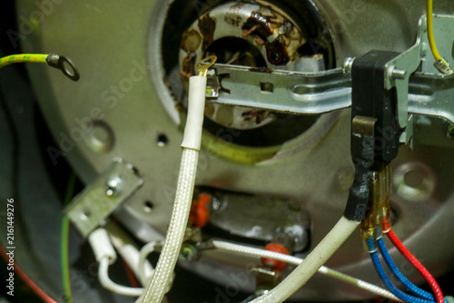 Cuadro en lienzo Close-up shows mechanical interior with wires and connectors