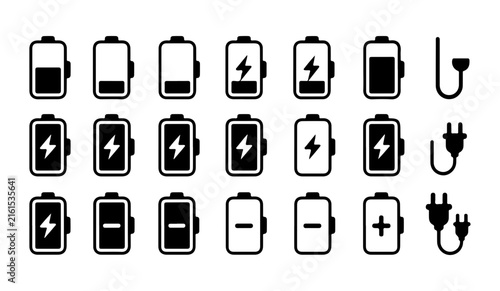 Foto Universal battery charge states and electric plug connection icons for smartphone user interface components