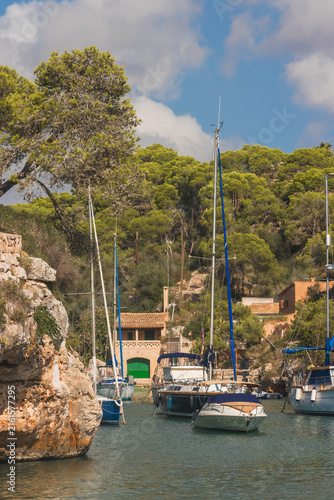 Foto Segelboote in der Bucht Cala Figuera auf Mallorca