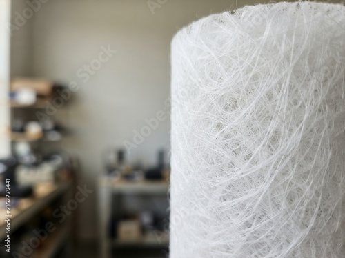 White Fiberglass Matting Roll for Composite Manufacturing and Industrial Reinforcement Applications