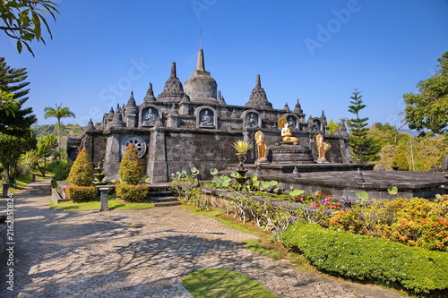 Klein Borobudur