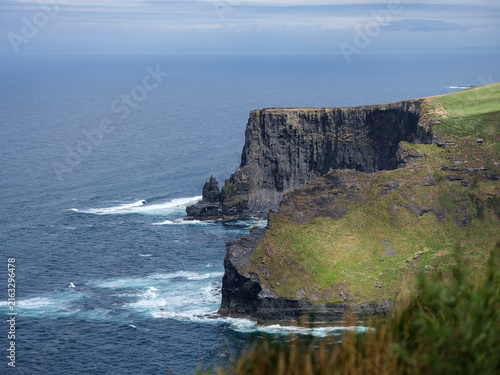 Fotografie Cliffs of moher dramatic coastline in ireland
