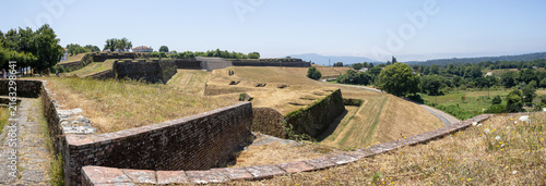 Cuadro en lienzo panoramic view of defensive stone walls at valenca do minho fortress in portugal