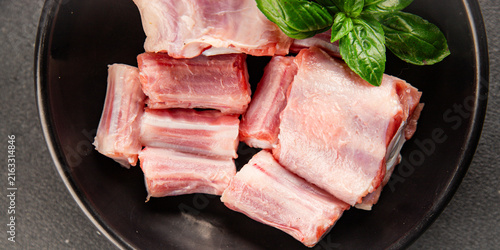 Foto Oxtail meat beef veal tail dish tasty snack fresh and delicious gourmet food bac