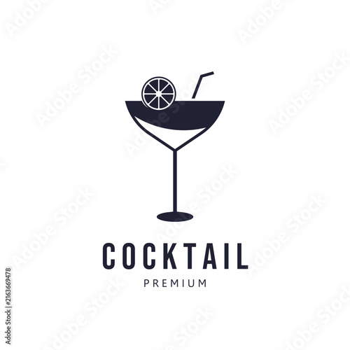 Minimalist Design for a Fresh Cocktail