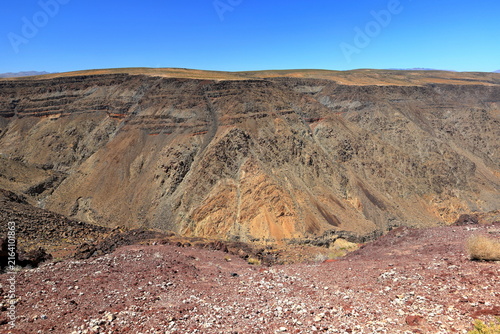 Принти на полотні Father Crowley Vista Point with scenic views of valley and desert in Darwin, Cal
