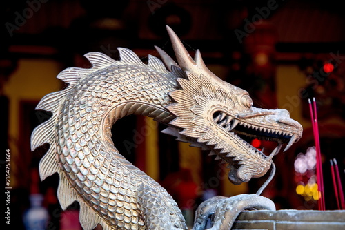 Ein Drache in einem chinesischen Kloster auf Java
