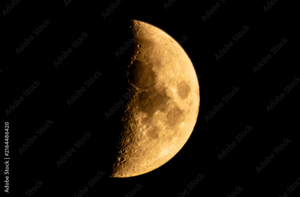 Foto Crescent moon in Sicily