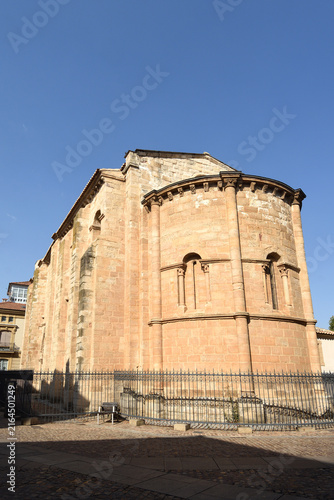 Konstfotografi apse of Romanesque church of Santa María Magdalena, Zamora, Castile and León, Spain