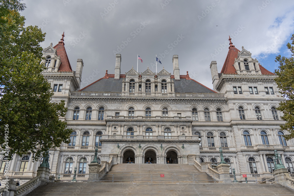 Obraz premium Albany, New York, October 9, 2024: The New York State Capitol building in Albany, New York